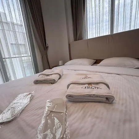 Apart Otel Gerçek Girne